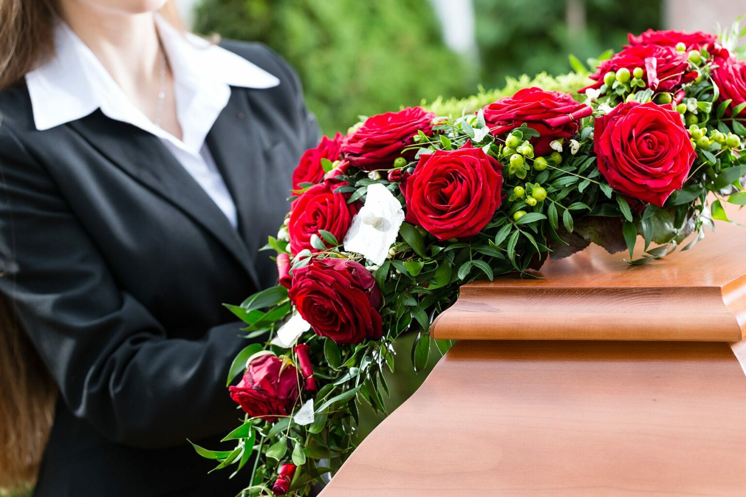 fleurs sur cercueil